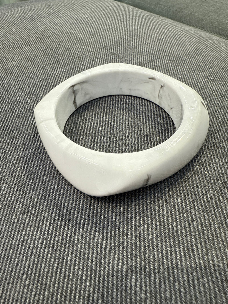Bracciale rigido